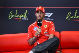 SportWin » Motorsport » Lewisi, ty nejsi Schumacher. Od Ferrari přišla odpověď, kterou Hamilton slyšet nechtěl